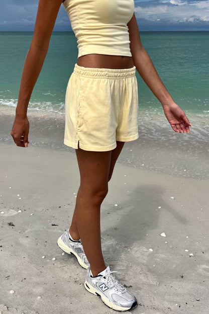 Rosa Sweatshorts - Brandy Melville