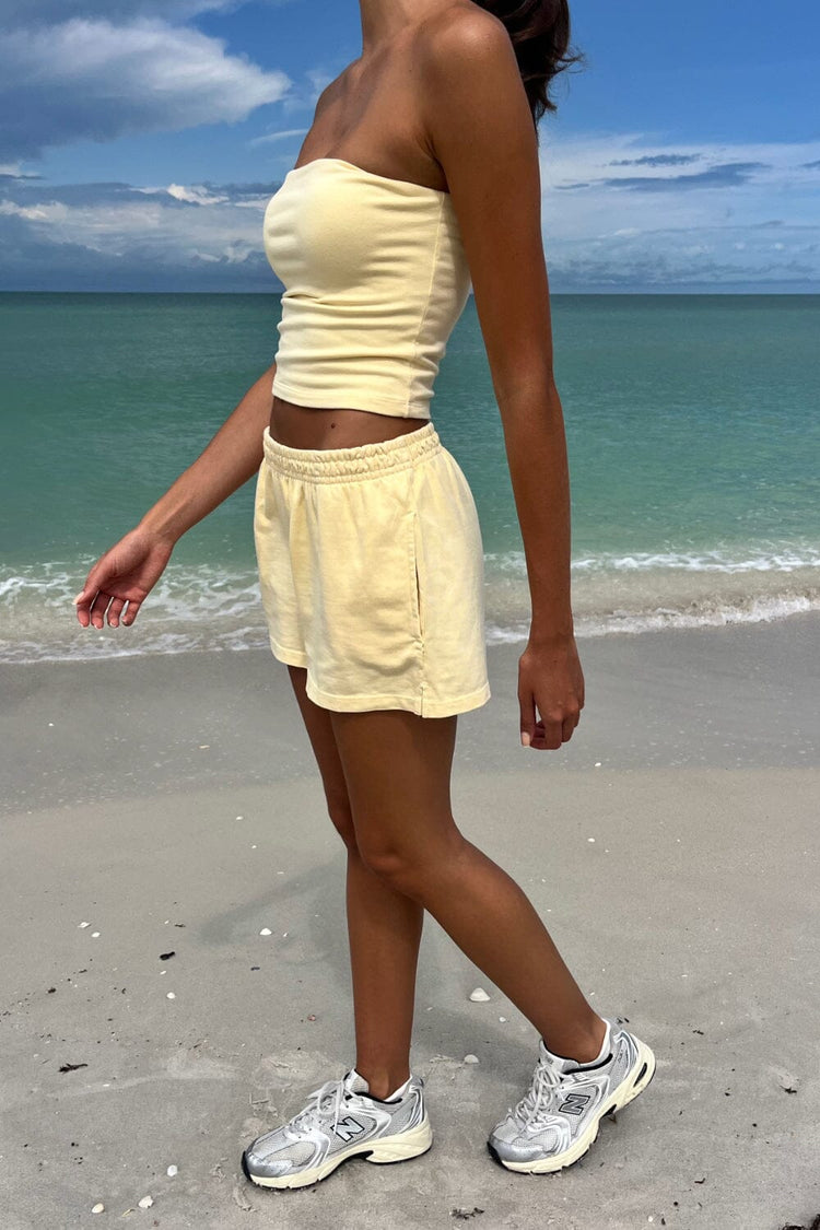 Rosa Sweatshorts - Brandy Melville