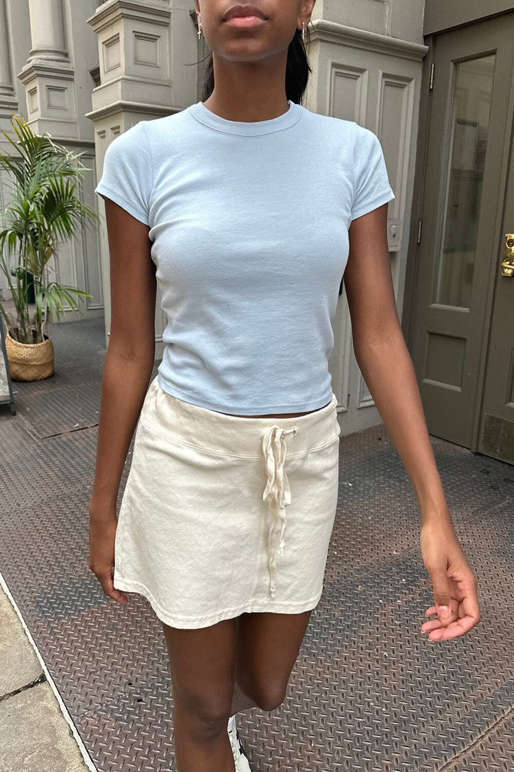 Hailie Basic Top - Brandy Melville