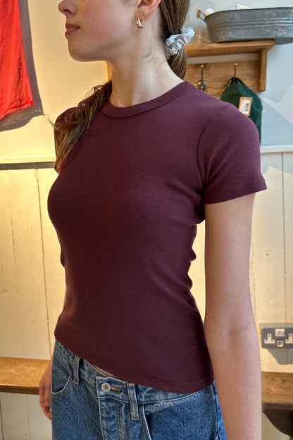 Hailie Basic Top - Brandy Melville