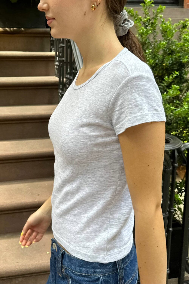 Hailie Basic Top - Brandy Melville