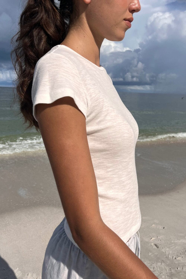 Hailie Basic Top - Brandy Melville