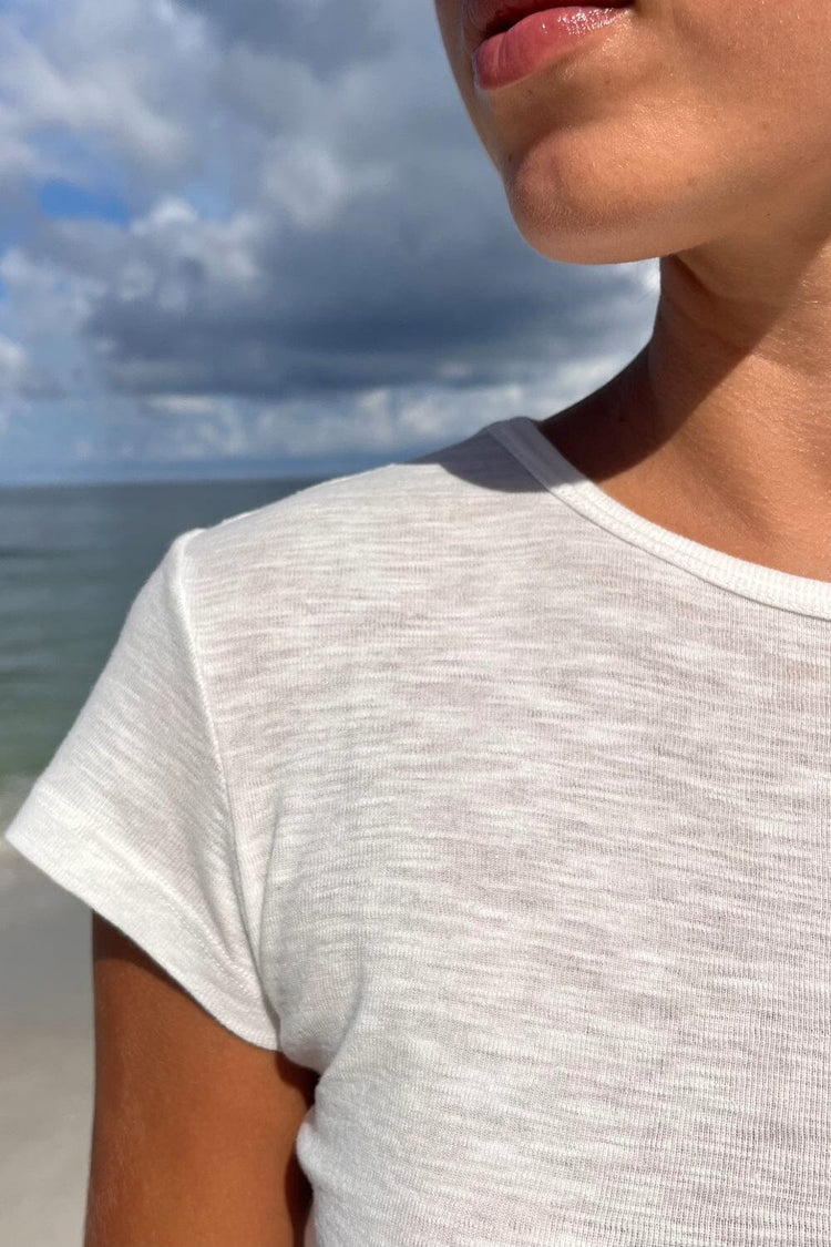 Hailie Basic Top - Brandy Melville