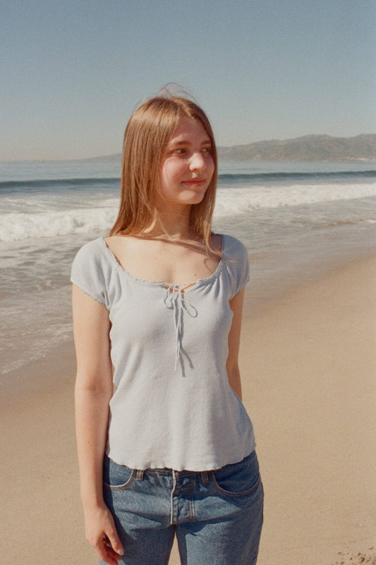 Noa Eyelet Top - Brandy Melville