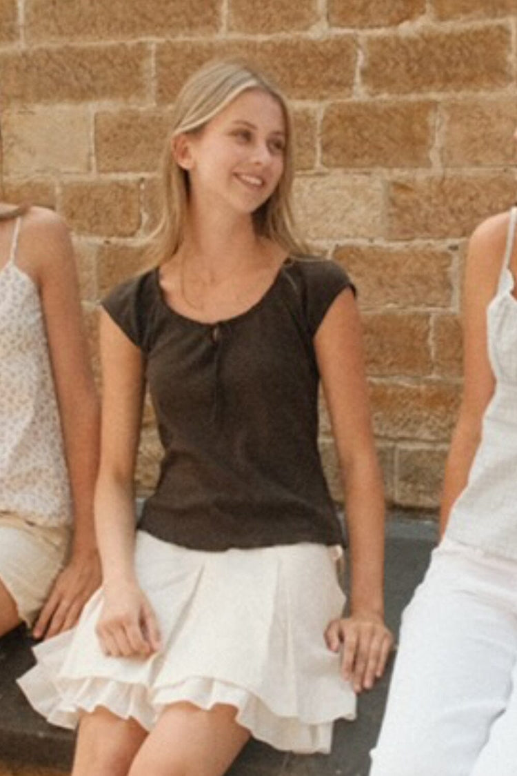 Noa Eyelet Top - Brandy Melville