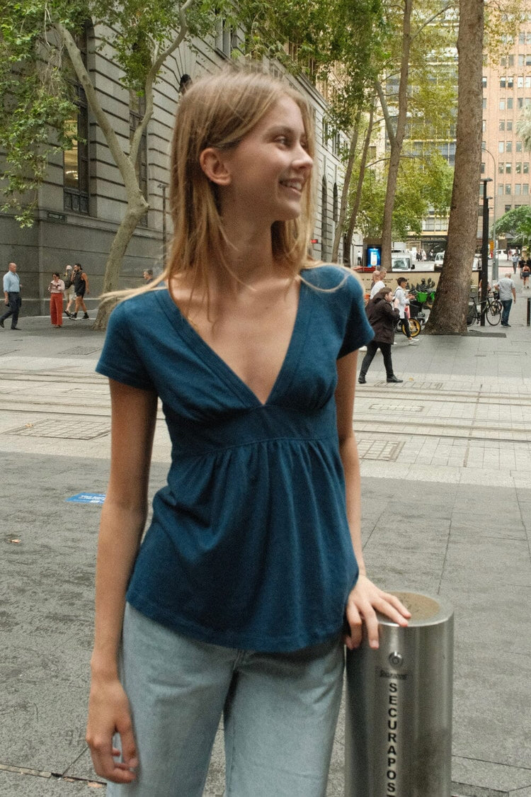 Naia Top - Brandy Melville