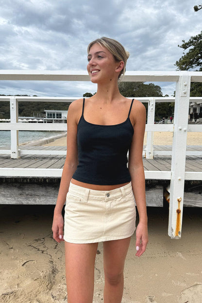 Skylar Ribbed Tank - Brandy Melville